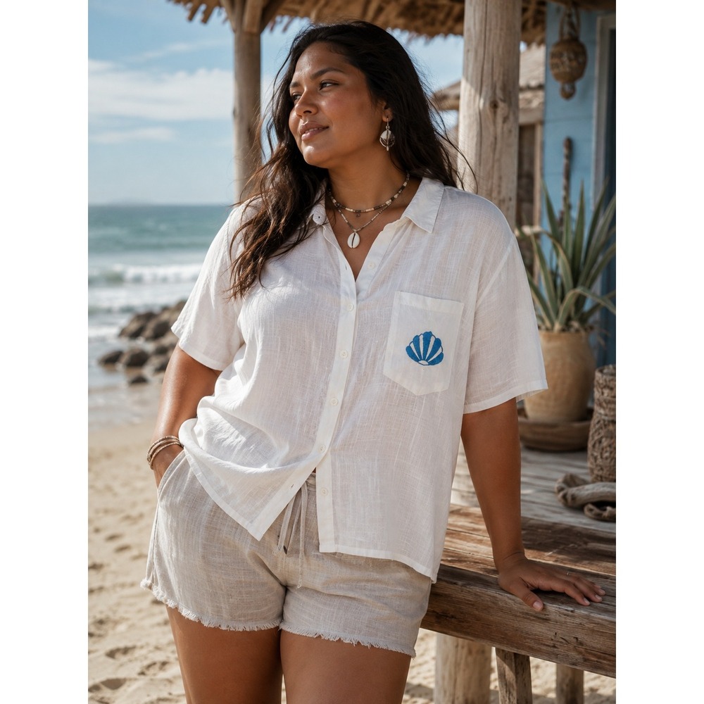 Club Z Collection Women XL Button Up Shirt White Seashell Coastal Beachy Top